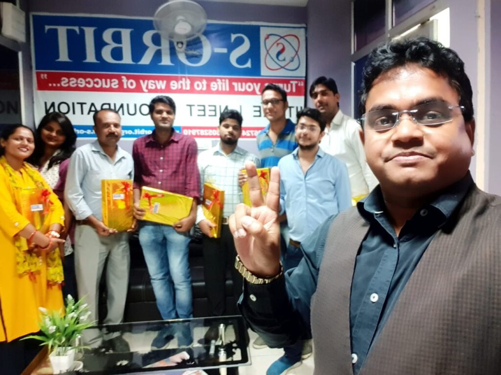 About 2 "Best Coaching Centers in Lucknow for NEET and IIT-JEE with Fee Structure - Foundation Coaching Centers in Lucknow. Join S-Orbit Coaching Center in Lucknow for Crash Courses and Medical, Engineering."